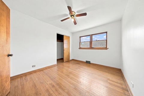 Tiny photo for 3919 Scoville Avenue, Stickney, IL 60402 (MLS # 12672373)