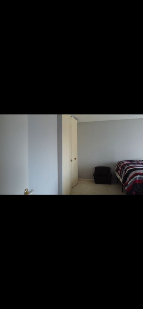 Tiny photo for 6101 N Sheridan Road #4A, Chicago, IL 60660 (MLS # 12642772)