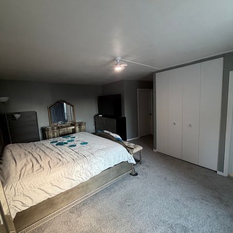 Tiny photo for 6101 N Sheridan Road #4A, Chicago, IL 60660 (MLS # 12642772)
