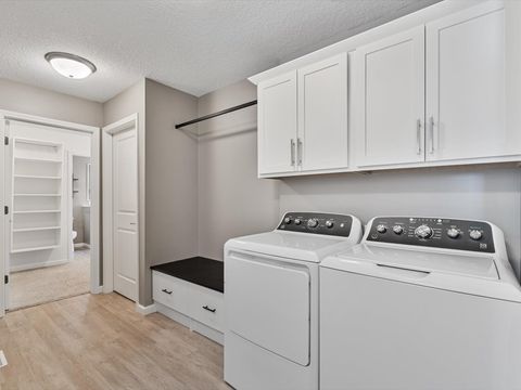 Tiny photo for 4732 Pheasant Creek Avenue, Davenport, IA 52807 (MLS # 12595849)