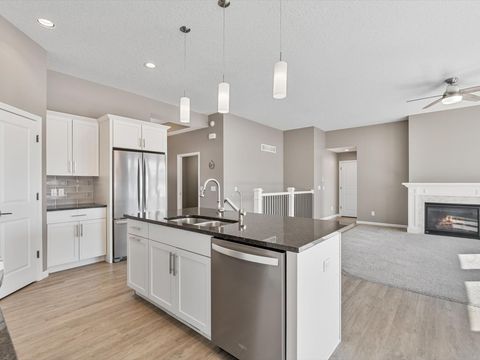 Tiny photo for 4732 Pheasant Creek Avenue, Davenport, IA 52807 (MLS # 12595849)