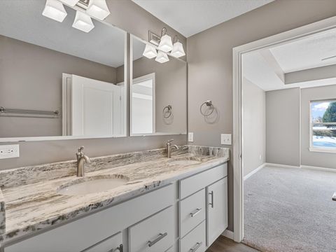 Tiny photo for 4732 Pheasant Creek Avenue, Davenport, IA 52807 (MLS # 12595849)