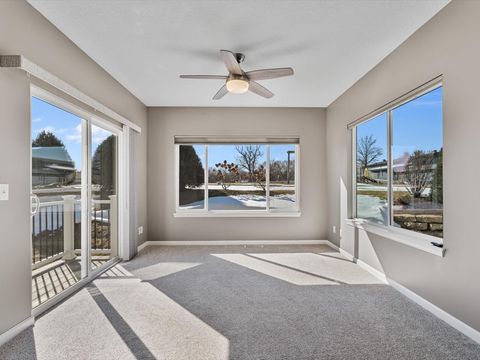 Tiny photo for 4732 Pheasant Creek Avenue, Davenport, IA 52807 (MLS # 12595849)