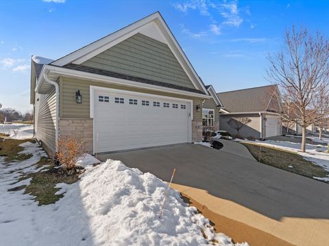 Tiny photo for 4732 Pheasant Creek Avenue, Davenport, IA 52807 (MLS # 12595849)