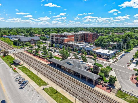 Tiny photo for 108 E Burlington Avenue, Westmont, IL 60559 (MLS # 12674382)