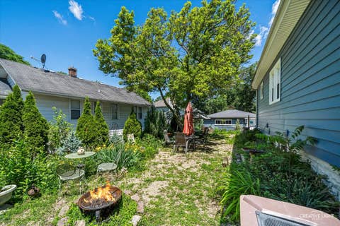 Tiny photo for 108 E Burlington Avenue, Westmont, IL 60559 (MLS # 12674382)