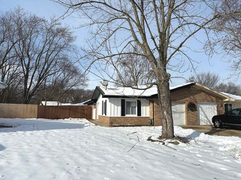 Tiny photo for 1410 Beverly Lane, Streamwood, IL 60107 (MLS # 12533263)
