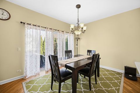 Tiny photo for 9229 NATCHEZ Avenue, Morton Grove, IL 60053 (MLS # 12584256)