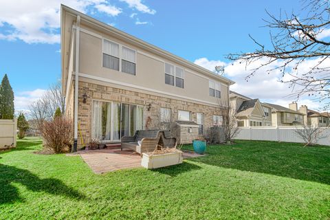 Tiny photo for 9229 NATCHEZ Avenue, Morton Grove, IL 60053 (MLS # 12584256)