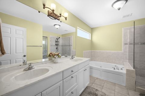 Tiny photo for 9229 NATCHEZ Avenue, Morton Grove, IL 60053 (MLS # 12584256)