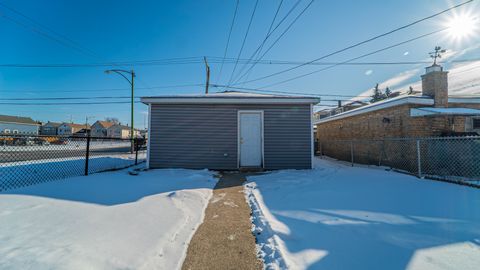 Tiny photo for 9801 S Exchange Avenue, Chicago, IL 60617 (MLS # 12561866)