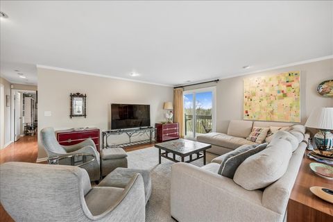 Tiny photo for 1280 Rudolph Road #4A, Northbrook, IL 60062 (MLS # 12618217)