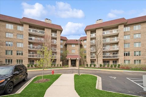 Photo of 1280 Rudolph Road #4A, Northbrook, IL 60062 (MLS # 12618217)