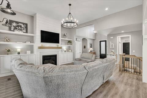 Tiny photo for 2908 Diamond Mil Circle, Coralville, IA 52241 (MLS # 12736087)