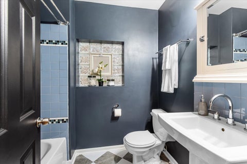Tiny photo for 1436 N Bosworth Avenue #2, Chicago, IL 60642 (MLS # 12749812)