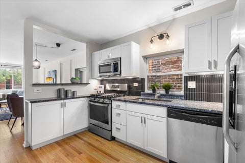 Tiny photo for 1436 N Bosworth Avenue #2, Chicago, IL 60642 (MLS # 12749812)