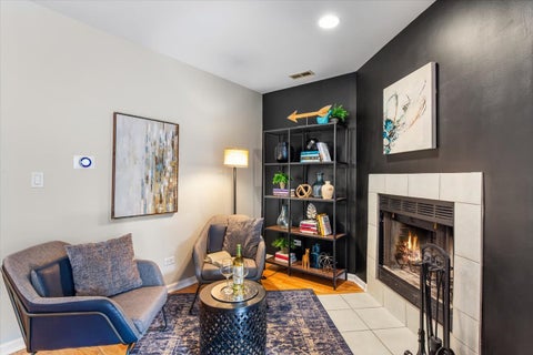 Tiny photo for 1436 N Bosworth Avenue #2, Chicago, IL 60642 (MLS # 12749812)