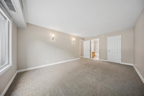 Tiny photo for 1405 E Central Road #118C, Arlington Heights, IL 60005 (MLS # 12711531)
