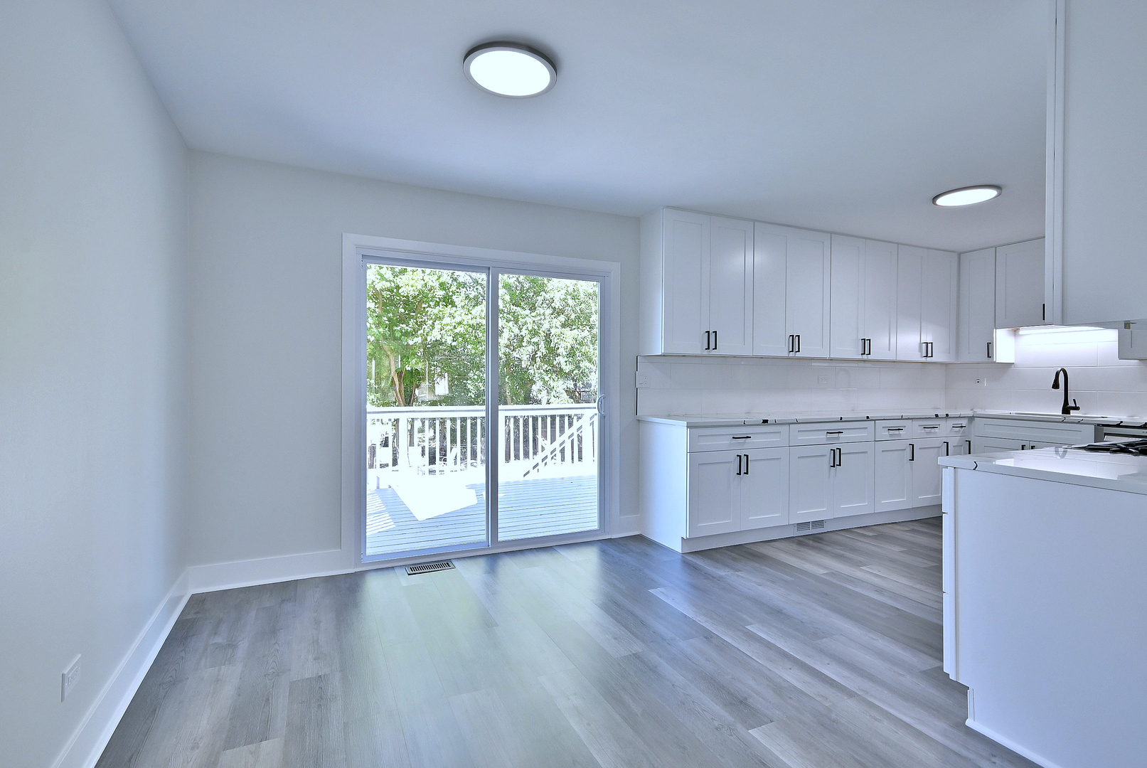 6938 Meadowbrook Lane