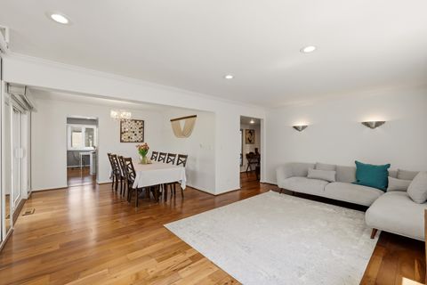 Tiny photo for 660 BALLANTRAE Drive #B, Northbrook, IL 60062 (MLS # 12646915)