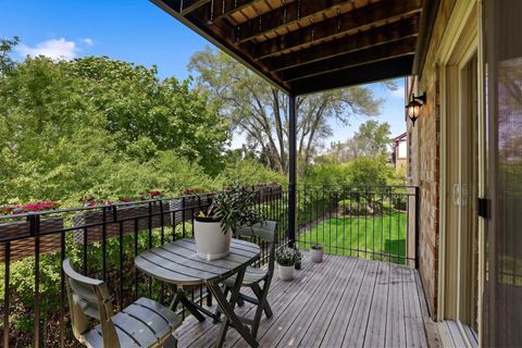 Tiny photo for 660 BALLANTRAE Drive #B, Northbrook, IL 60062 (MLS # 12646915)