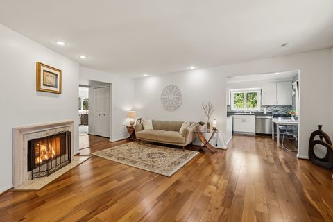 Tiny photo for 660 BALLANTRAE Drive #B, Northbrook, IL 60062 (MLS # 12646915)