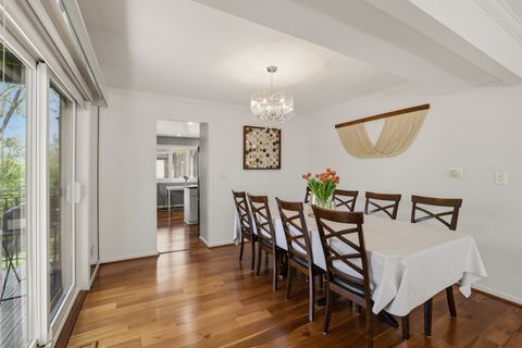 Tiny photo for 660 BALLANTRAE Drive #B, Northbrook, IL 60062 (MLS # 12646915)
