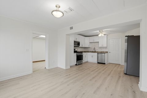 Tiny photo for 4438 Wesley Terrace, Schiller Park, IL 60176 (MLS # 12612489)