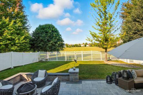 Tiny photo for 895 Lowell Lane, Naperville, IL 60540 (MLS # 12487395)