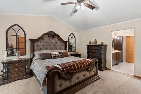 Tiny photo for 271 Fairhaven Drive, St. Charles, IL 60175 (MLS # 12756114)