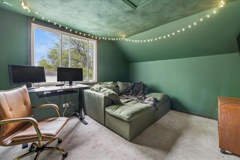 Tiny photo for 39 Boxwood Lane, Cary, IL 60013 (MLS # 12627877)