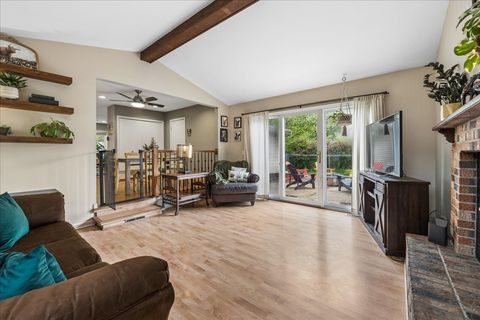 Tiny photo for 39 Boxwood Lane, Cary, IL 60013 (MLS # 12627877)