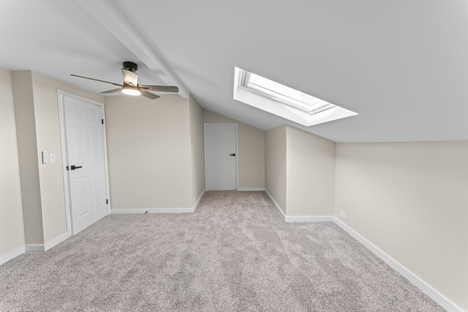 Union, Illinois 60180, United States, 4 Bedrooms Bedrooms, ,2 BathroomsBathrooms,Residential,Active,235939