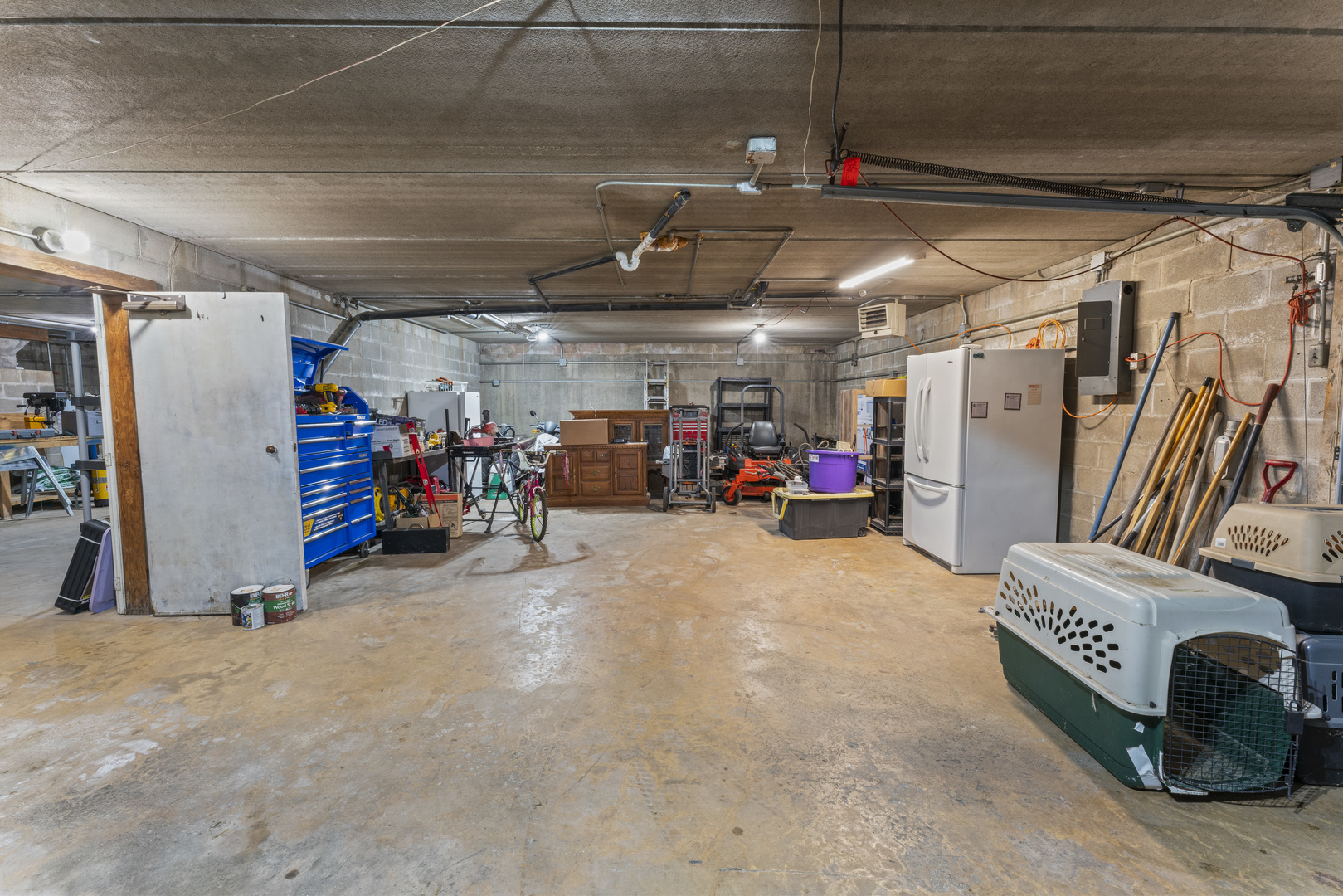 Union, Illinois 60180, United States, 4 Bedrooms Bedrooms, ,2 BathroomsBathrooms,Residential,Active,235939