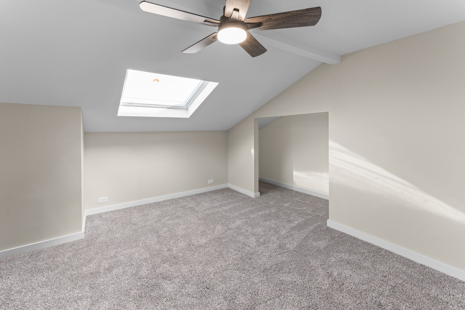 Union, Illinois 60180, United States, 4 Bedrooms Bedrooms, ,2 BathroomsBathrooms,Residential,Active,235939