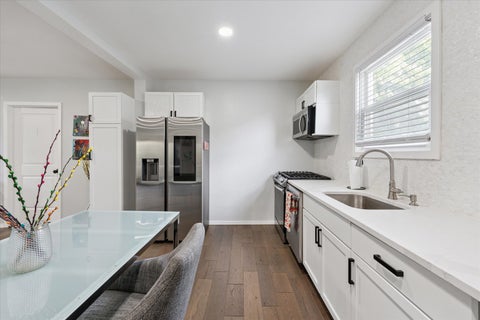 Tiny photo for 1313 Gordon Avenue, Calumet City, IL 60409 (MLS # 12784587)