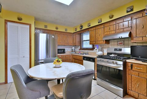 Tiny photo for 15705 Madison Avenue, Dolton, IL 60419 (MLS # 12524931)