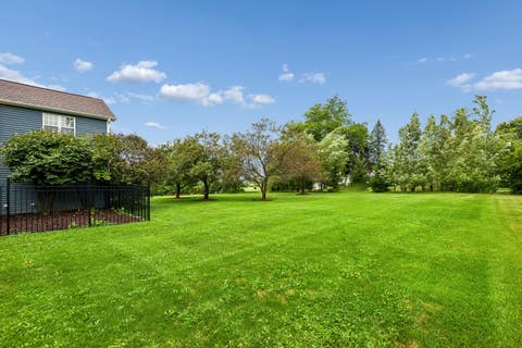 Tiny photo for 15 Winding Branch Road, Hawthorn Woods, IL 60047 (MLS # 12710962)