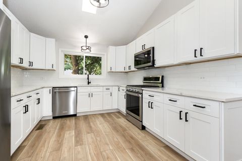 Tiny photo for 1134 Gateshead Drive, Naperville, IL 60564 (MLS # 12453389)