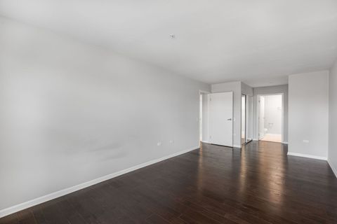 Tiny photo for 1800 Dewes Street #310, Glenview, IL 60025 (MLS # 12578417)