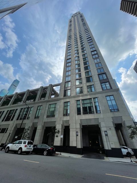 514 N Peshtigo Court 2407 Chicago IL 60611