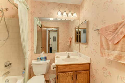 Tiny photo for 504 Elizabeth Drive #18-B-L, Wood Dale, IL 60191 (MLS # 12690527)
