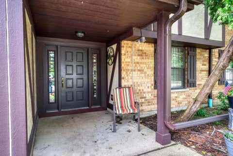 Tiny photo for 504 Elizabeth Drive #18-B-L, Wood Dale, IL 60191 (MLS # 12690527)