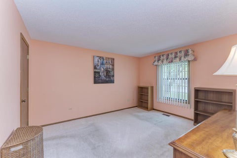 Tiny photo for 504 Elizabeth Drive #18-B-L, Wood Dale, IL 60191 (MLS # 12690527)