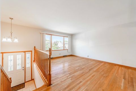Tiny photo for 7533 161st Place, Tinley Park, IL 60477 (MLS # 12434589)