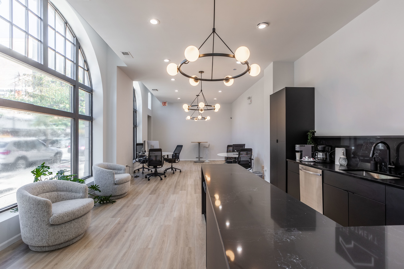 5009 N Sheridan Road COMMERCIAL