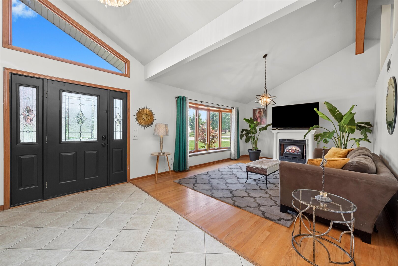 14748 S Carlton Lane