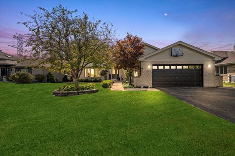 Tiny photo for 14748 S Carlton Lane, Homer Glen, IL 60491 (MLS # 12462483)