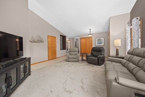 Tiny photo for 11901 Somerset Road, Orland Park, IL 60467 (MLS # 12467556)