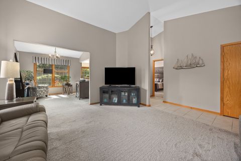 Tiny photo for 11901 Somerset Road, Orland Park, IL 60467 (MLS # 12467556)